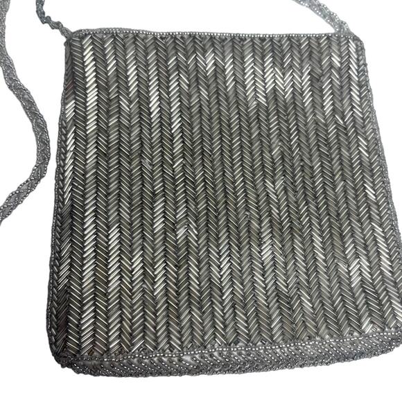 Beaded Silver Metallic Evening Bag with Chain Shoulder Strap Zip Closure Small - Picture 5 of 11